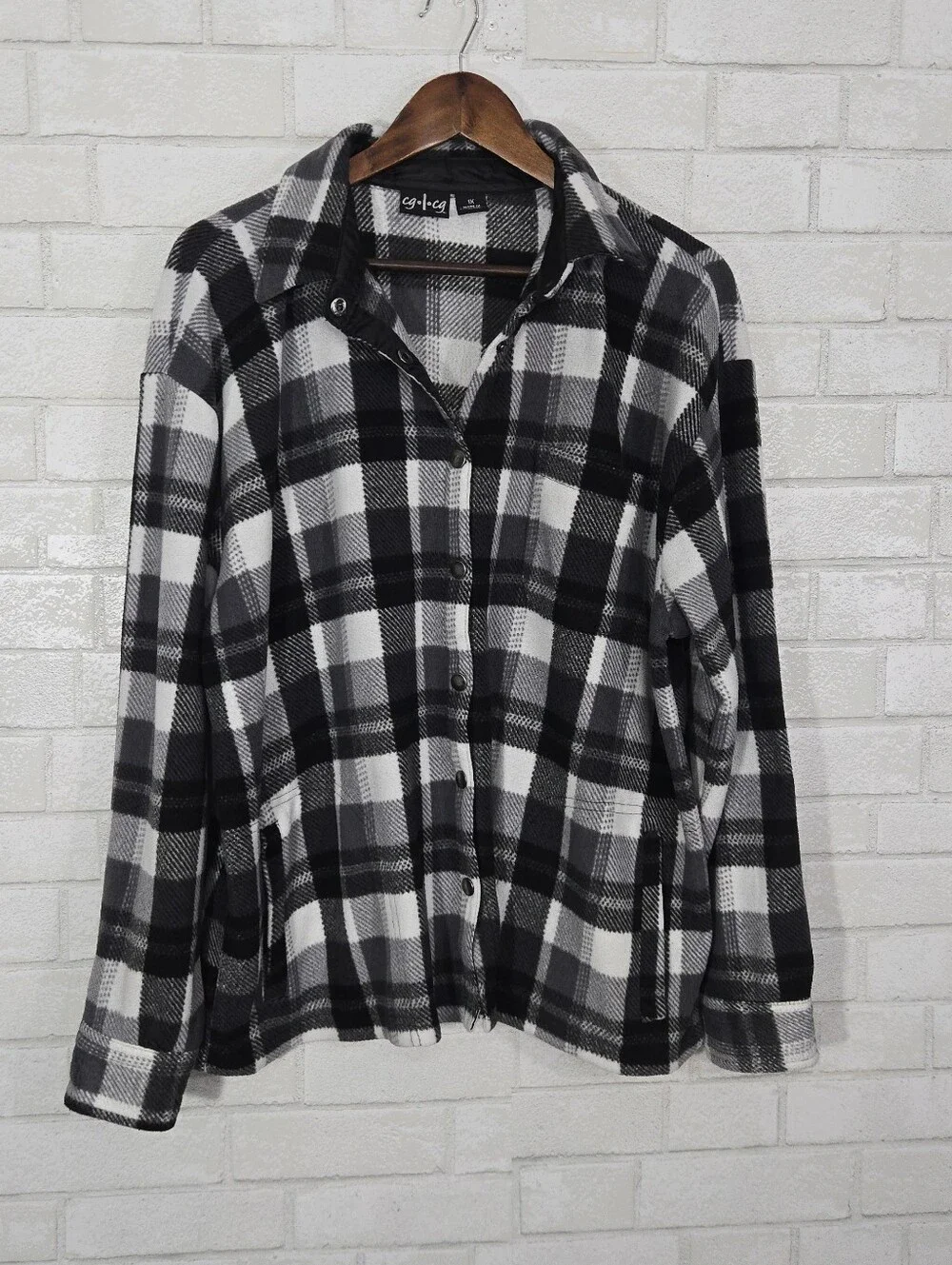 cg.l.cg plaid fleece